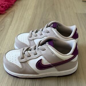 Brand New Nike Kids Low-Top Sneakers in White, Light Pink & Purple